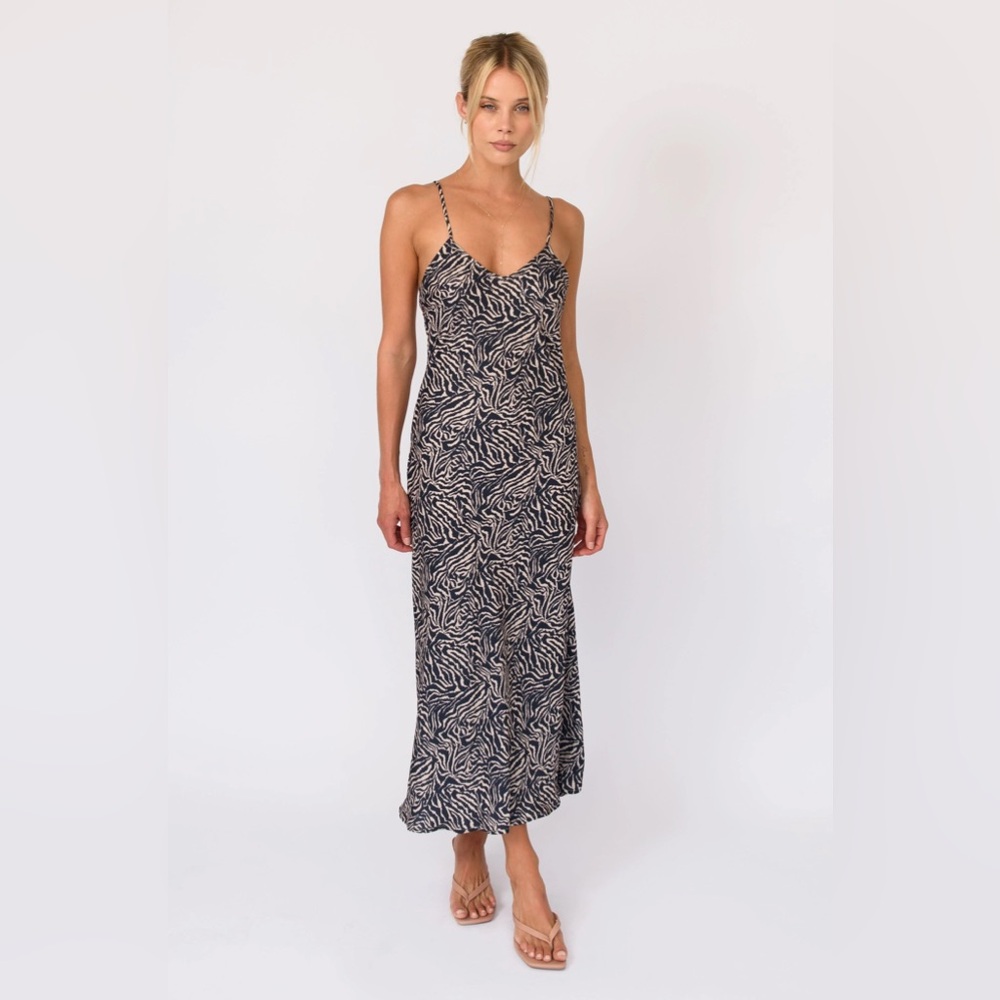 Resa Lily Slip in Zeppelin